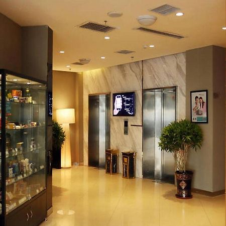 Jinjiang Inn Changchun Hongqi Street Bagian luar foto